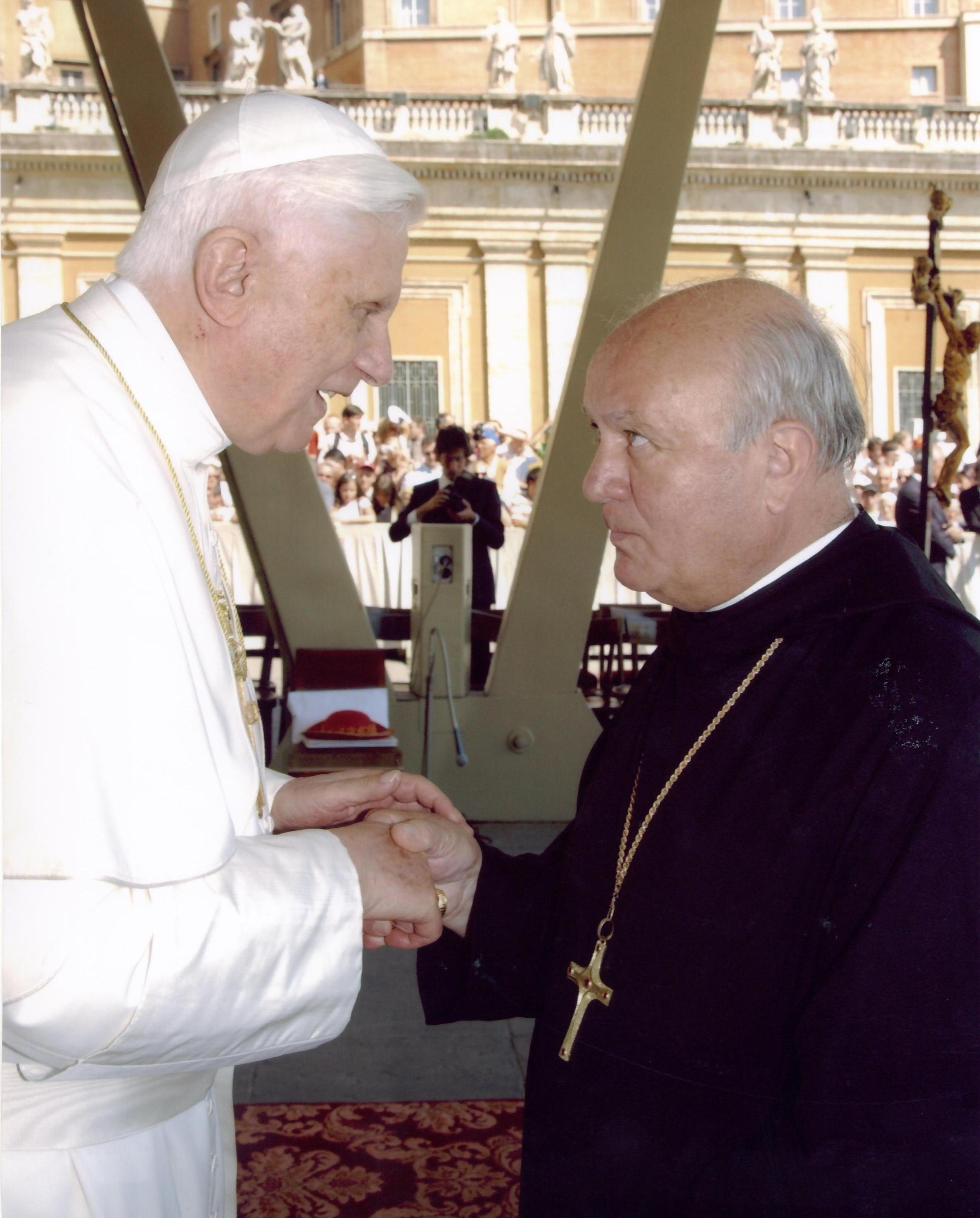 Benedetto XVI e Padre Cipriano Carini